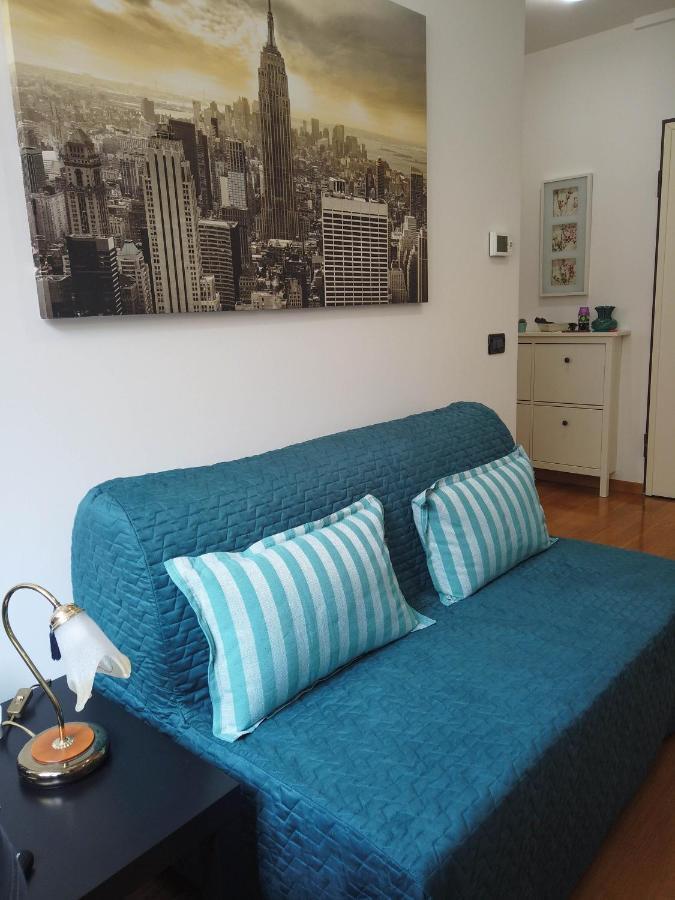 Magenta Centre Economy Lejlighed Genova Eksteriør billede